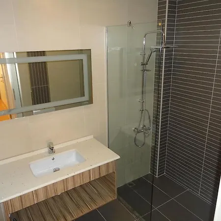 Golden Street Sea View Apartment Istanbul